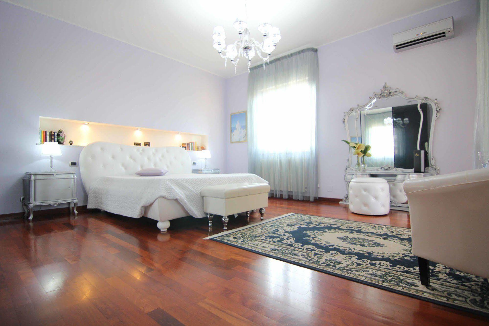 Il Giardino Delle Jacaranda Bed and Breakfast Talsano Exteriör bild